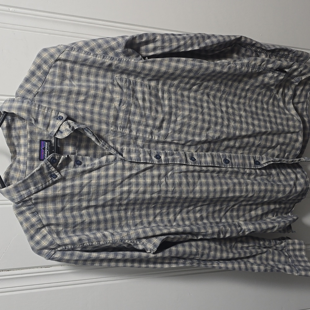 Men's Patagonia long sleeve Plaid Dress shirt blue/tan size size large